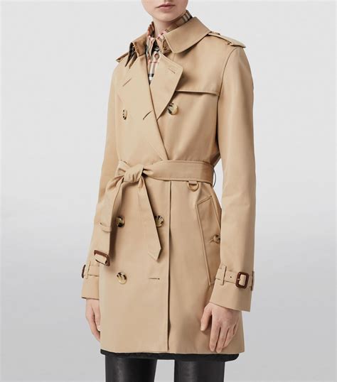 trench burberry veste poco|Burberry Ladies' Kensington Heritage Trench Coat .